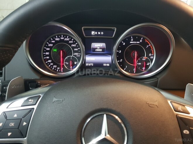 Mercedes G 63 AMG 2015, 19,995 km - 5.5 l - Bakı