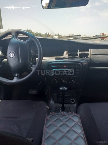Opel Vectra 1996, 238,425 km - 1.6 л - Bakı