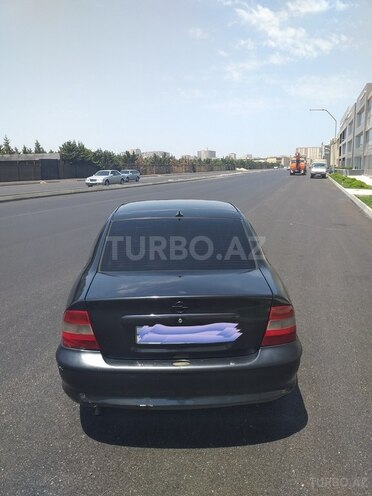 Opel Vectra 1996, 238,425 km - 1.6 л - Bakı