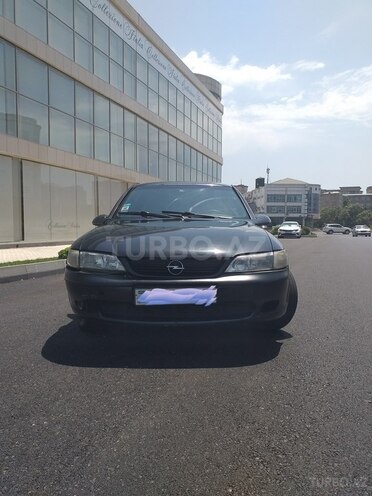 Opel Vectra 1996, 238,425 km - 1.6 л - Bakı
