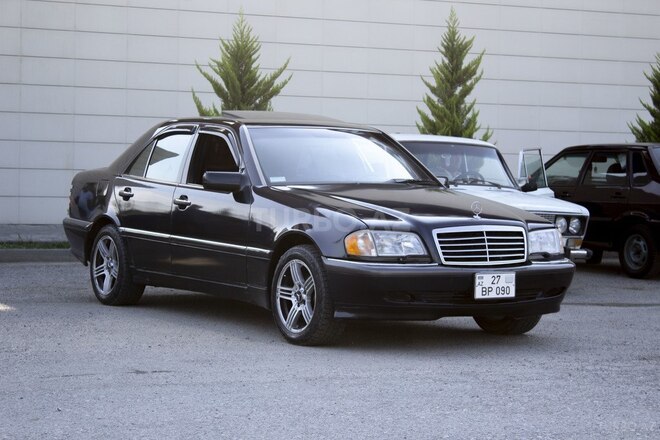 Mercedes C 280 1998, 212,000 km - 2.8 l - Bakı