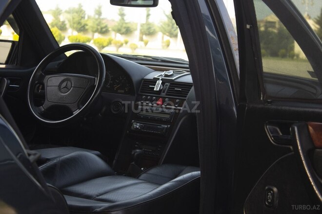 Mercedes C 280 1998, 212,000 km - 2.8 l - Bakı
