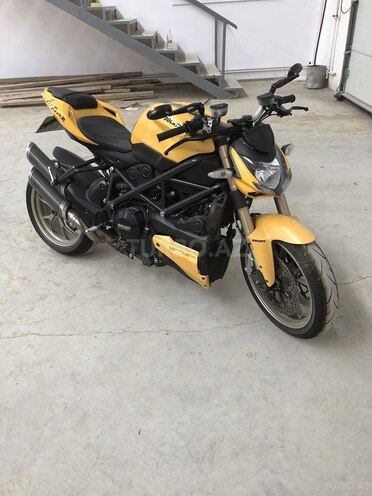 Ducati  2012, 17,000 km - 0.9 л - Bakı