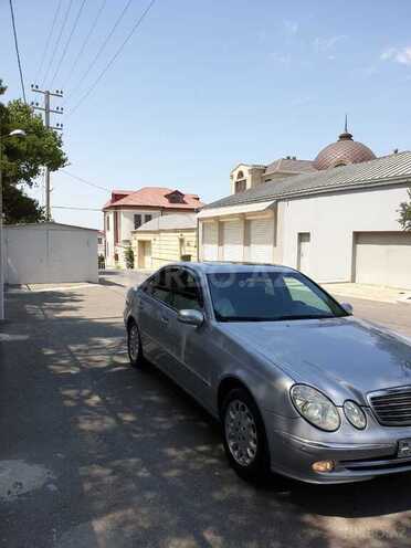 Mercedes E 240 2002, 286,545 km - 2.6 l - Bakı