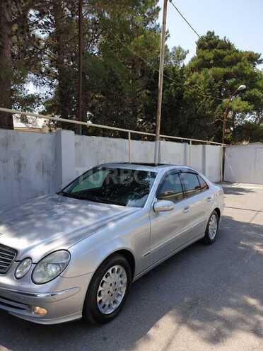 Mercedes E 240 2002, 286,545 km - 2.6 l - Bakı