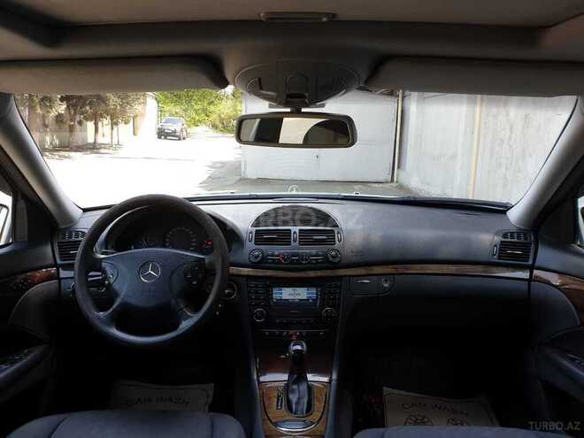 Mercedes E 240 2002, 286,545 km - 2.6 l - Bakı