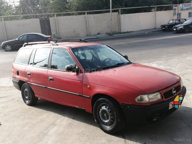 Opel Astra 1997, 289,000 km - 1.6 л - Bakı