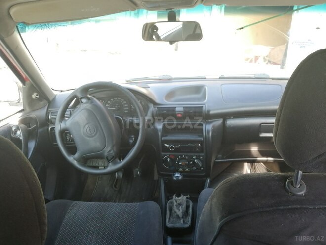 Opel Astra 1997, 289,000 km - 1.6 л - Bakı