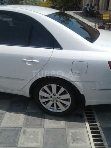 Hyundai Sonata 2009, 1,555,698 km - 2.0 l - Yevlax