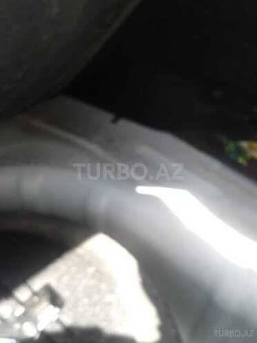 Hyundai Sonata 2009, 1,555,698 km - 2.0 l - Yevlax
