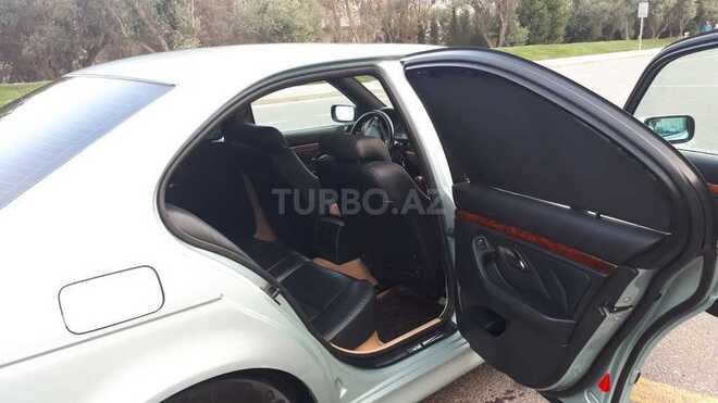 BMW 528 1998, 278,000 km - 2.8 л - Bakı