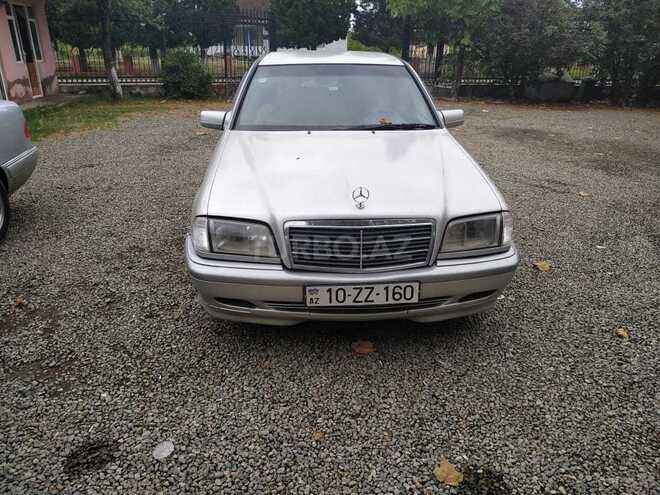 Mercedes C 240 1999, 257,000 km - 2.4 л - Lənkəran