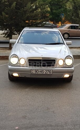 Mercedes E 200 1999, 237 km - 2.0 л - Bakı