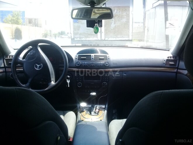 Mercedes E 220 2002, 381,000 km - 2.2 л - Bakı
