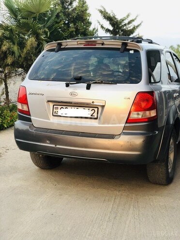 Kia Sorento 2004, 179,200 km - 3.5 l - Salyan