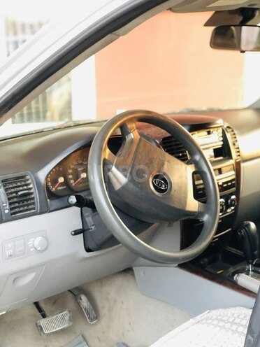 Kia Sorento 2004, 179,200 km - 3.5 l - Salyan