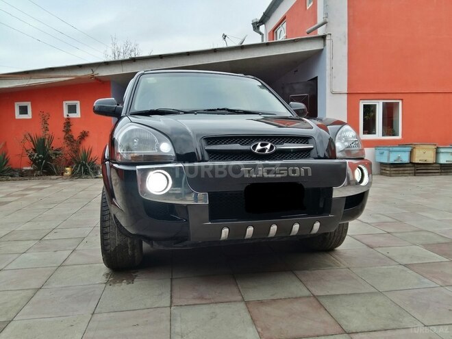 Hyundai Tucson 2006, 185,000 km - 2.0 l - Quba