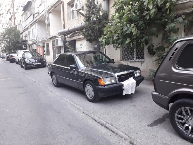 Mercedes 190 1993, 300,000 km - 0.2 л - Bakı