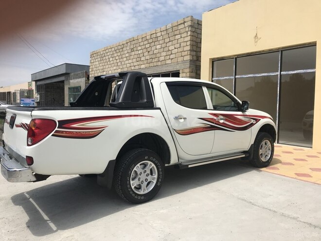 Mitsubishi L200 2012, 202,000 km - 0.3 l - Bərdə