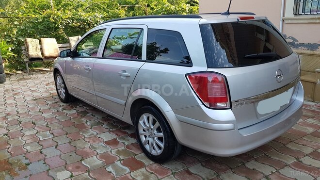 Opel Astra 2005, 244,000 km - 1.6 l - Bakı
