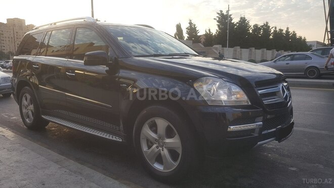 Mercedes GL 350 2011, 180,000 km - 3.0 l - Bakı