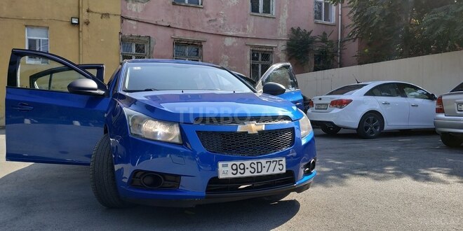 Chevrolet Cruze 2011, 226,000 km - 1.8 l - Bakı