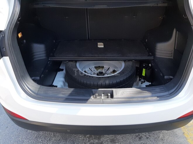 Hyundai ix35 2013, 129,000 km - 2.0 л - Bakı