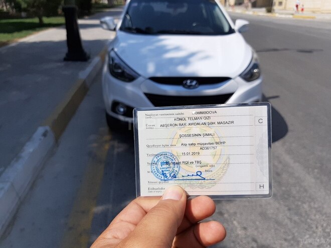 Hyundai ix35 2013, 129,000 km - 2.0 л - Bakı