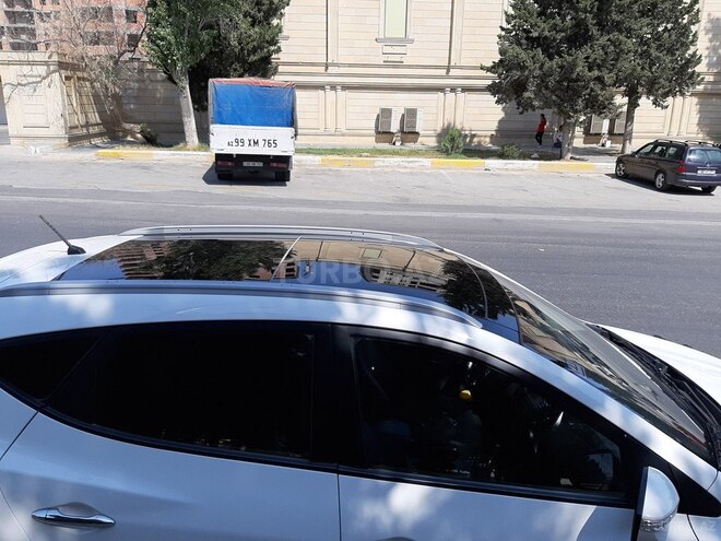 Hyundai ix35 2013, 129,000 km - 2.0 л - Bakı