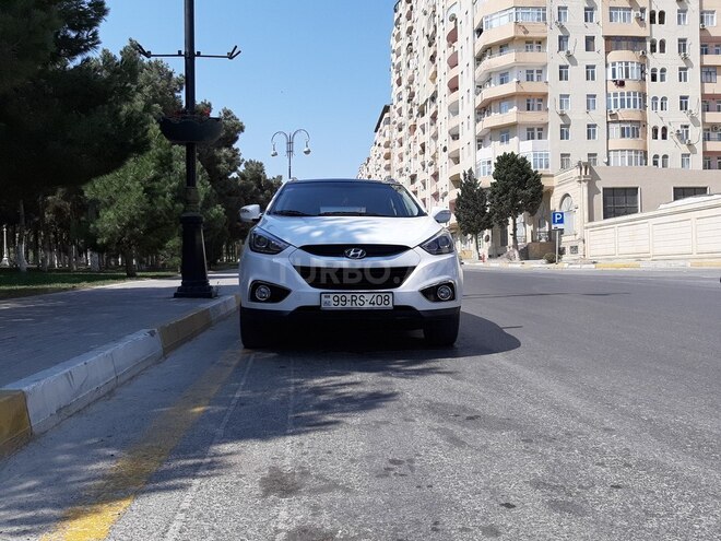 Hyundai ix35 2013, 129,000 km - 2.0 л - Bakı