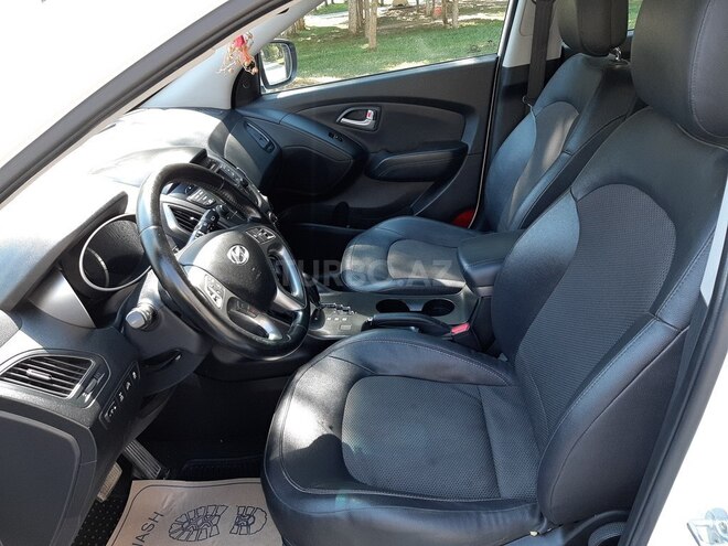 Hyundai ix35 2013, 129,000 km - 2.0 л - Bakı