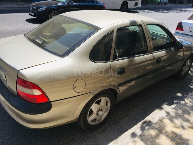 Opel Vectra 1998, 384,000 km - 1.6 л - Bakı