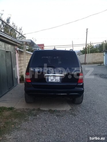 Mercedes ML 320 2002, 92,000 km - 3.2 л - Quba
