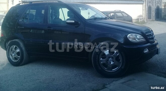 Mercedes ML 320 2002, 92,000 km - 3.2 л - Quba