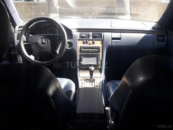 Mercedes E 200 1997, 433,555 km - 2.0 l - Bakı