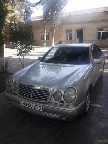 Mercedes E 200 1997, 433,555 km - 2.0 l - Bakı