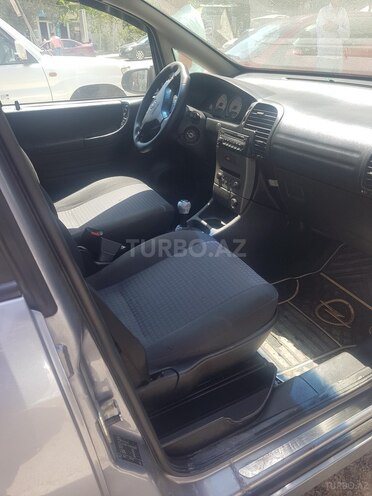 Opel Zafira 2004, 275,000 km - 2.2 l - Bakı