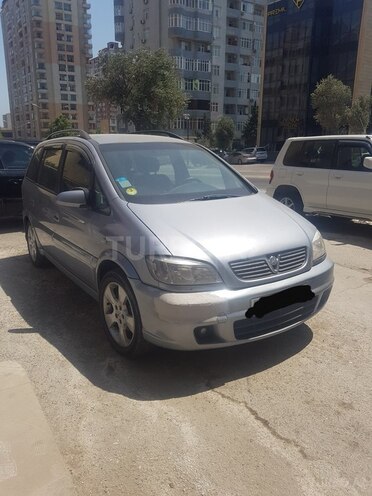 Opel Zafira 2004, 275,000 km - 2.2 l - Bakı
