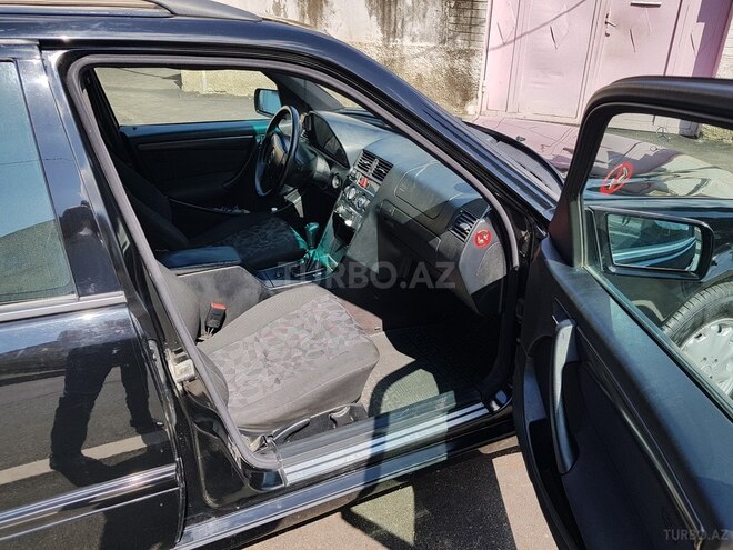 Mercedes C 180 1997, 263,000 km - 1.8 л - Gəncə