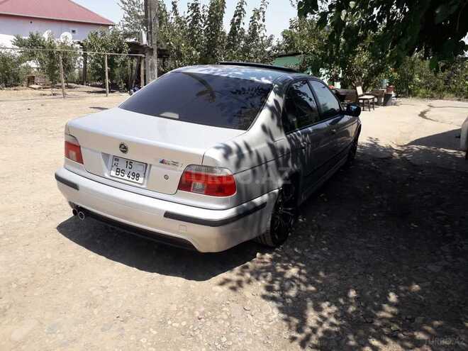 BMW 528 1999, 188,000 km - 2.8 l - Bakı