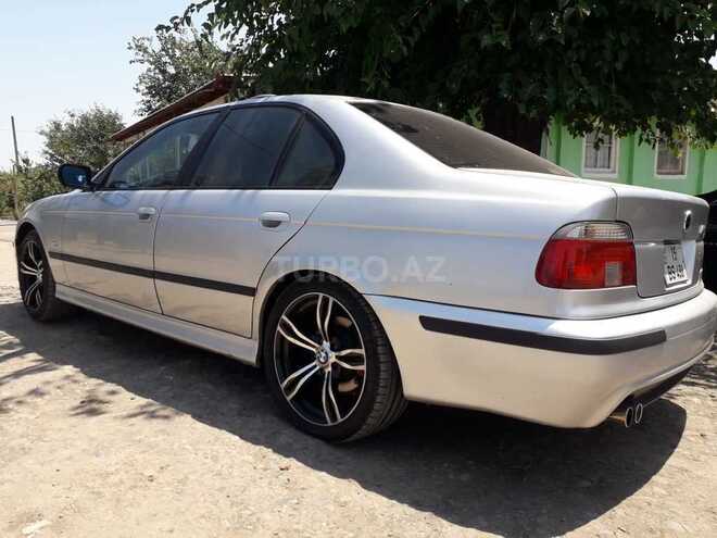 BMW 528 1999, 188,000 km - 2.8 l - Bakı
