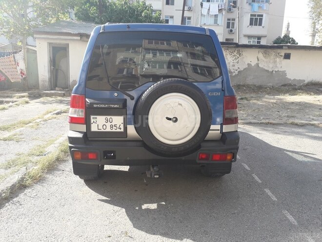 Mitsubishi Pajero io 2001, 280,000 km - 2.0 l - Bakı