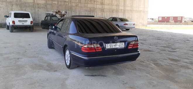 Mercedes E 240 2000, 230,000 km - 2.6 л - Bakı