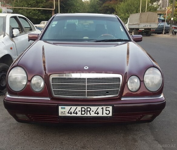 Mercedes E 200 1996, 265,000 km - 2.0 l - Bakı