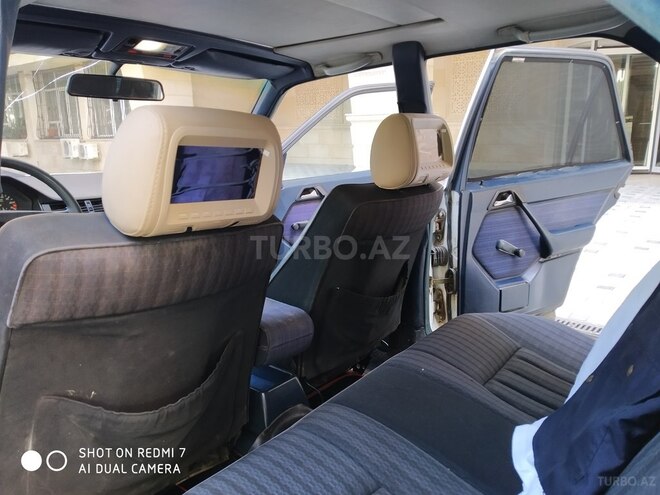 Mercedes E 230 1986, 330,002 km - 2.3 l - Bakı