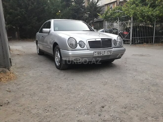 Mercedes E 240 1998, 334,200 km - 2.4 л - Bakı