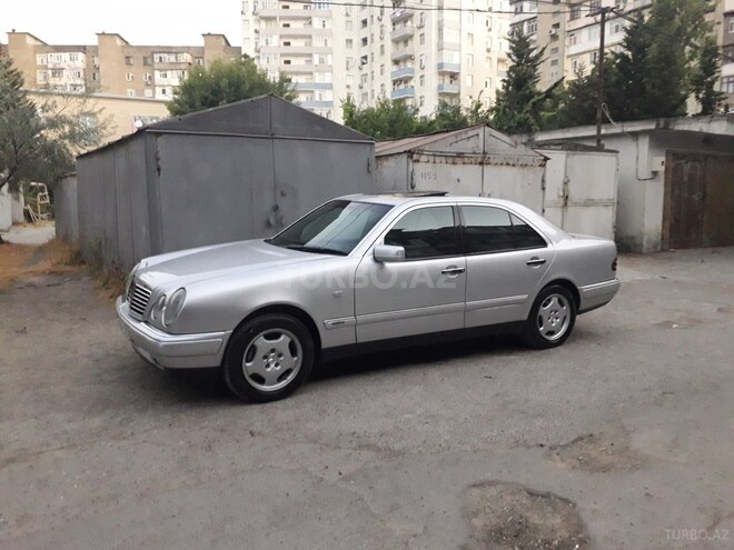 Mercedes E 240 1998, 334,200 km - 2.4 л - Bakı