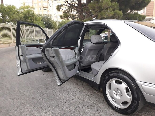 Mercedes E 240 1998, 334,200 km - 2.4 л - Bakı