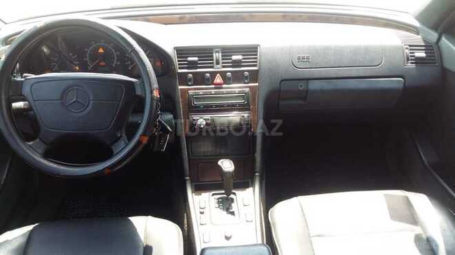 Mercedes C 230 1997, 412,000 km - 2.3 l - Sumqayıt