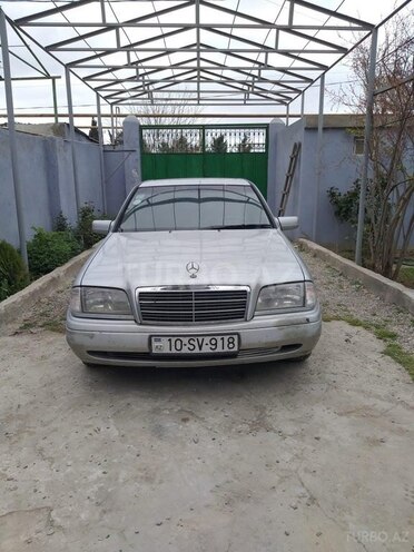 Mercedes C 180 1995, 320,000 km - 1.8 l - Bakı
